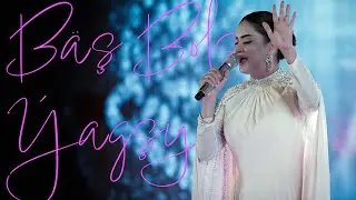 Jahan Bagşy - B&auml;ş Bolsa &Yacute;agşy (Live Performance)