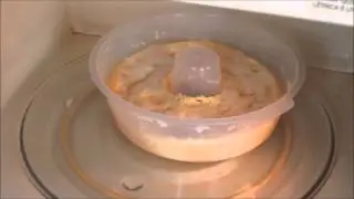 Pudim de microondas - testando a forma da Avon