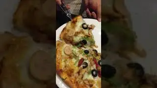 #party #pizza #enjoy #love #vibe #food