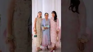 Pakistani actress with her mother #trending