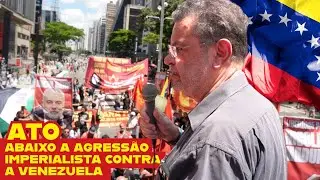 Rui Costa Pimenta fala no ato em defesa da Venezuela em S&atilde;o Paulo