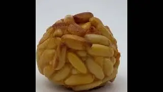 PANELLETS DE PINY&Oacute; DE CASTELLA