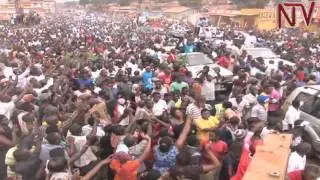 The colour and excitement of the last day of campaigns