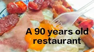On Lok Yun: a 90 years old, legendary Bangkok breakfast eatery