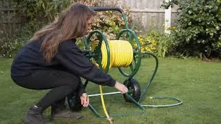 Attaching the 100m Two Wheel Hose Cart   Front Loader to the Tap