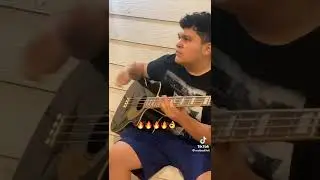 #bajo ac&uacute;stico #music #corridos