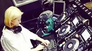 HYOYEON PUNK RIGHT NOW DJ