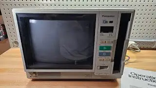 Panasonic AG 500 E CRT Television VHS Player (With Extron Test) & Original Manual
