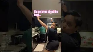 Cold nights. Warm kitchen 💕 #viralvideo #viral #viralshort #momlife #food #foodie #vlog #life #mom
