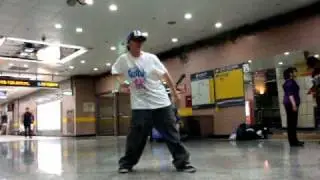 ４Ｇ酷　弱ㄐㄐ小強2