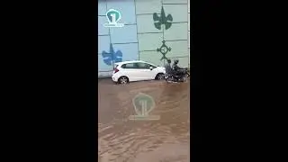 🌧️ Heavy Rains Paralyze Accra &mdash; Commuters Stranded as Floods Hit Major Roads
