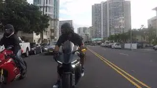 Bikes and Cars in Waikiki