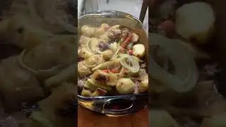 Estofado de papa👨🏻&zwj;🍳🍠🥕￼.   #youtubeshorts #Vidadecampo #food