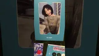 Seoul Dreaming unboxing! #kpop #h1key #riina #hwiseo #yel