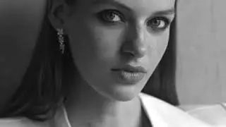 Karlijn Kusters par David Bellemere | Num&eacute;ro