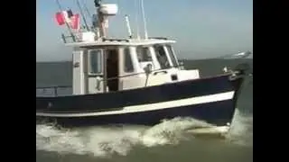 Rhea marine 750