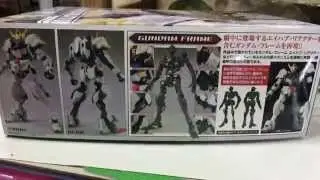Mobile Suit Gundam Iron-Blooded Orphans 1/100 Gundam Barbatos Quick Review