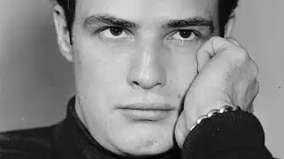 Young Marlon Brando 🔥