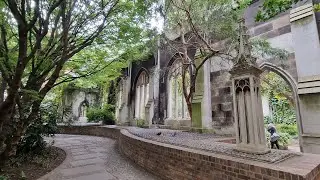 This is Central London! St Dunstan-in-the-East Church Garden is a hidden gem in London, Walking Tour