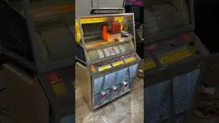 Recently Refurbished Seeburg KD200 Jukebox