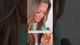 КАК СДЕЛАТЬ МАСЛО ДЛЯ ПОМАЗАНИЯ И ПОМОЛИТЬСЯ НАД СВОИМ ДОМОМ! #молитва #христианин