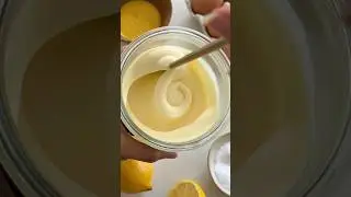 it takes less than 5 minutes to make mayo from scratch!