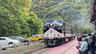 F-Unit pulled consist arrival during RBMN Fall Foliage Trip 10-8-2023