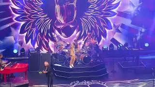 Journey - Arnel better than Perry? 
