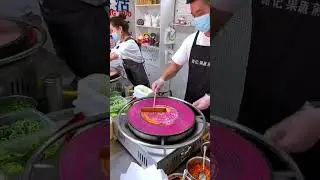 Cute couple selling street food 🥰❤️ #viral