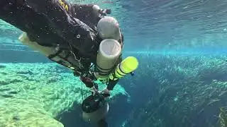 Jackson Blue 1 Surface Down to Oxygen Bottle Drop in Cavern