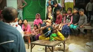 Circus in Mathura | Small girls in road show | Amazing Circus Show | [SH Love Video]
