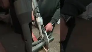 SB Recycling Machinery - DYJ100A Battery Powered Hydraulic Cable Cutter