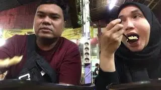 Jalan jalan makan di istana cafe.