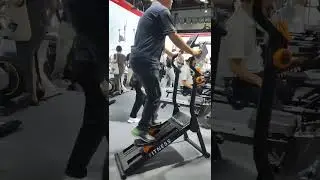 Climbing Machine 2- China Sports Show