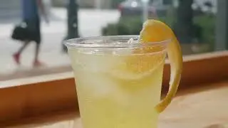 Lemon juice ad