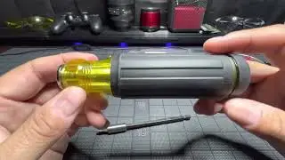 Klein Tools 14 in 1 Adjustable Length Screwdriver 32303 CLOSE LOOK