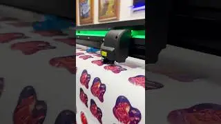The Summa S3 Vinyl Cutter is FAST #vinylcutting #customstickers #vinylstickers