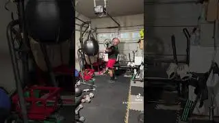 Wednesday Morning Full Body Workout with a freestyle boxing session 