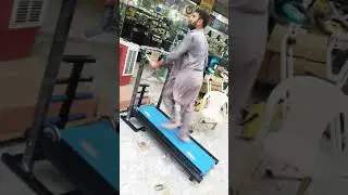 manual full-size treadmill/  Running machine/ excercise machine available , contact:03109689063