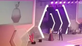 Богдан Зубченко презентація нових парфумів Love Fearlessly та Dream Fearlessly Mary Kay