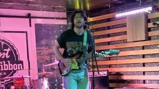 Pinnings - All the Familiar Fears - Live at Underground Lounge