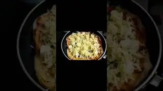 Veg pizza| SUGEE KITCHEN |paneer pizza #shorts