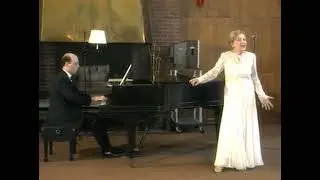 Marta Eggerth singing Zoltan Kodaly&rsquo;s 