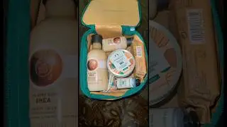 The Body Shop Shea gift set unboxing #skincare #shorts #bodycare #thebodyshop #love #youtubeshorts