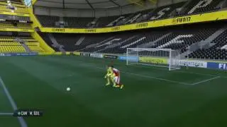 Mesut &Ouml;zil - FIFA 17 Practice Arena