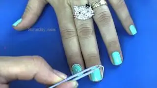 5 Easy Glamourous Nail Designs