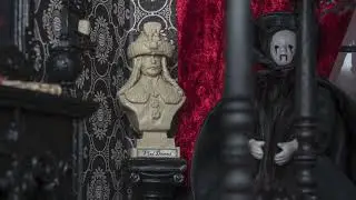 Dolls House Miniature Vampire Diorama in 1:12 scale | Nightfall Miniatures