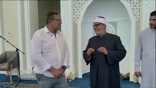 جولة مع م.طارق شكري داخل مسجد والدته في 
