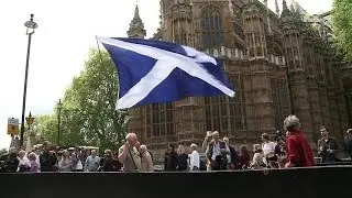 Scottish nationalist MPs arrive in Westminster