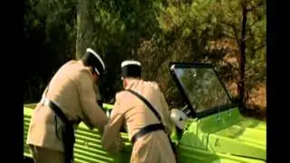 le château de Minuty dans Le Gendarme et les extra-terrestres, 1978, www.autourdelouisdefunes.fr